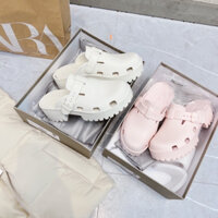 Dép bánh mì nữ giày sục hoạ tiết W nâng đế cao 6cm có quai cài kiểu thời trang đi mưa cross chất liệu eva nhẹ bịt mũi