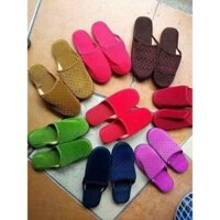 Dép bông đi trong nhà