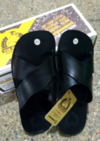 Dép cao su 2 quai chéo - 38