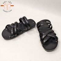Dép cao su Bác Hồ làm từ lốp xe siêu bền