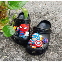 Dép Crocs Xanh đen mix siêu nhân