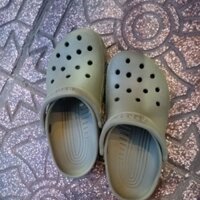 dép crosc chống hôi chân đi mưa