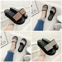 Dép đế xuồng nhung cao 5cm quai bản ngang đính đá
