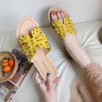 Dép đính đá sang chảnh