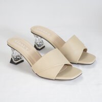 Dép guốc mẫu mới nhất shop Gia Vy (Giavy S805 màu đen và kem - gót nhọn cao 5p - gót trong )