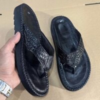 Dép kẹp da cá sấu nam đế đúc nguyên khối