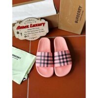 "Dép Lê Quai Ngang Hồng Baby, sọc kẻ nhỏ nổi bật, dáng siêu xinh, mang lại phong cách trẻ trung, hiện đại - Có sẵn VIP Q