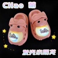 Dép lê trẻ em giày có lỗ phát sáng cho bé trai mẫu giáo trẻ em 3 tuổi chống trượt Dép đèn nhấp nháy mùa hè bé gái