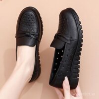 Dép mẹ da thật phổ biến, đế mềm, thoải mái, mũi kín, giày nữ trung niên, dép xỏ ngón cho người cao tuổi, phẳng, không trượt, mùa hè