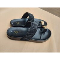 Dép nam xỏ ngón đính đá