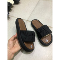 Dép nữ bản ngang quai dúm da mềm ,dép xuồng nữ đế cao 3 cm có lớp su chống trượt mẫu mới