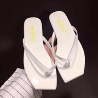 Dép nữ xỏ ngón thời trang cao cấp Depvashock MS12017