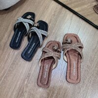 Dép quai chéo xỏ ngón đá sang chảnh
