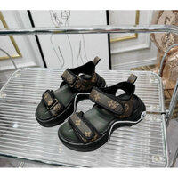 Dép quai hậu học sinh đế 6 phân chỉ viền sành điệu HS101