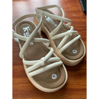 Dép quai hậu nữ hottrend