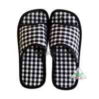 Dép quai ngang chính hãng Hương Quế DQN-01 làm bằng vải caro, mềm mại và êm chân khi sử dụng, chất lượng rất tốt, bền đẹp - 3839