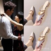 Dép sục bít mũi, Dép lê mũi nhọn đinh tán mùa hè màu trắng đi bên ngoài cho nữ, Gót Thô đế bằng xỏ chân Muller gót vừa nổi tiếng trên mạng