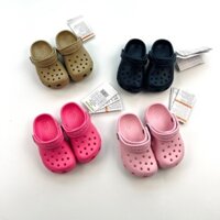 Dép sục Cross trẻ em, giày sục cross màu trơn dòng basic tặng kèm 8 JIBBITZ [ WINDY BABY ]