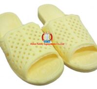 Dép tổ ong trắng cỡ to