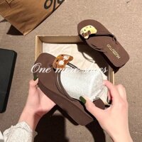 Dép xỏ ngón chấm bi Hello Kitty mùa hè đẹp mắt nhẹ khi đi chơi Dép nêm cho nữ