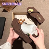 Dép xỏ ngón chấm bi Hello Kitty mùa hè đẹp mắt nhẹ khi đi chơi Dép nêm cho nữ