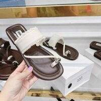 Dép xỏ ngón đính đá tua tua