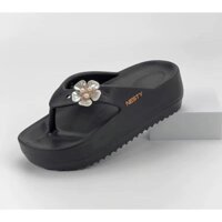 DÉP XỎ NGÓN NESTY ĐẾ CAO THỜI TRANG NE08