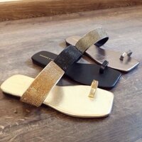 Dép xỏ ngón xoàn