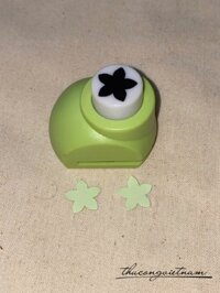 DH18-12 Dập hình hoa 5 cánh nhọn 1.8cm (5/8")