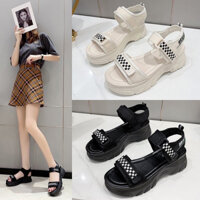 (đi tăng size) Sandal nữ đế bánh mì Fashion Hàn Quốc đế cao quai họa tiết ô caro và quai chữ Mẫu mới 2023 (đi tăng size)