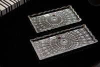 Đĩa chữ nhật pha lê M57 NK 40cm Arcade