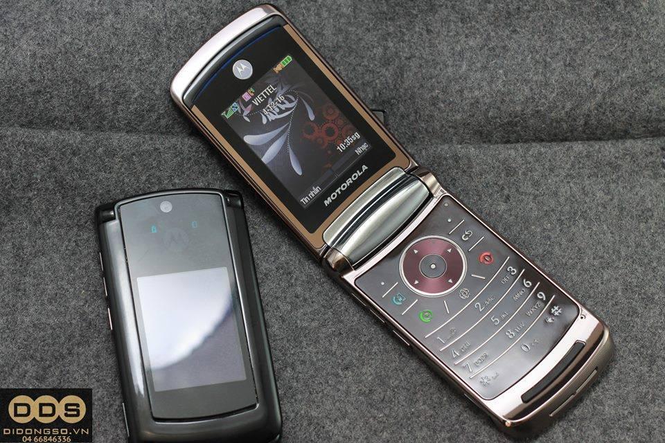 Điện thoại Motorola RAZR2 V9 - 45MB