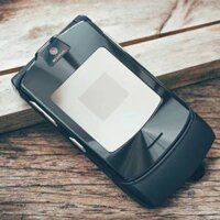 Điện Thoại Motorola V3i Màu Đen