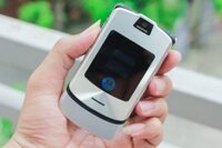 Điện Thoại Motorola V3i Màu Bạc