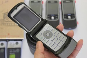 Điện thoại Motorola V3i
