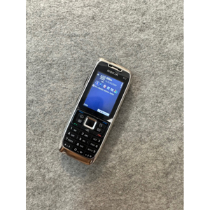 Điện thoại Nokia E51