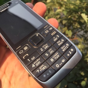 Điện thoại Nokia E52