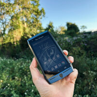 Điện Thoại Tonino Lamborghini 88 Tauri Màu Xanh