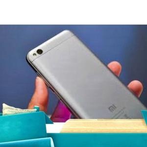 Điện thoại Xiaomi Redmi 5 32GB/3GB