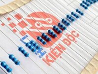 Điện trở 3.9R 1/4W 5% (8k/túi 100c)