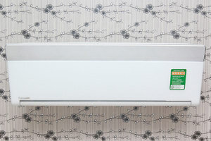 Điều hòa Panasonic 9000 BTU 1 chiều Inverter CU/CS-VU9SKH-8 gas R-32