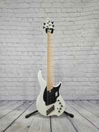 Dingwall NG3 Nolly 5 String Nolly Bass Guitar Ducati White