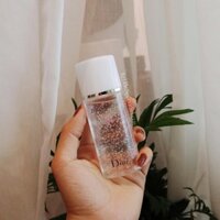 DIOR - Nước thần trắng da Diorsnow Essence Of Light 50ml