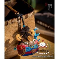 DIY  BỘ KIT TỰ THÊU TÚI THƠM Trâu Đại Ca - Thần Tài Lộc - Thần Mèo May Mắn - Handmade Nana Shop - Lân Phúc Lộc Đỏ