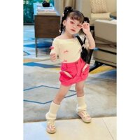 Đồ bộ bé gái, set bộ nàng thơ bé gái áo trễ vai gắn nơ mix quần sooc túi hộp HN-Kids 240086 .