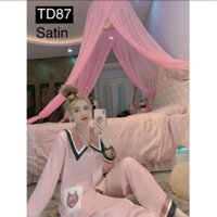 Đồ bộ lụa satin cao cấp viền cổ nhọn.
