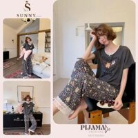 đồ bộ nữ đồ mặc nhà,đồ ngủ áo thun thêu hình tim phối quần dài suông họa tiết hoa nhí Sunny hcom25372