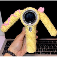 Đồ bọc máy quạt Goojodoq nút bấm bằng len thêu tên theo yêu cầu 💛