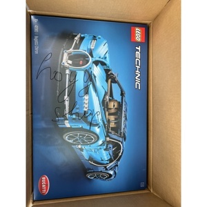 Đồ chơi lắp ráp Lego Technic 42083 - Siêu Xe Bugatti Chiron
