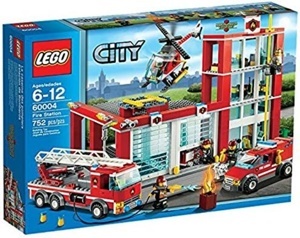 Bộ xếp hình Sở cứu hỏa thành phố Lego City 60004